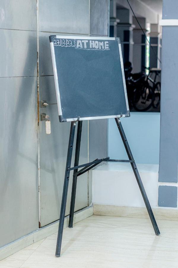 Hotel Athome , Whitefields, Kondapur Hyderabad Exteriör bild
