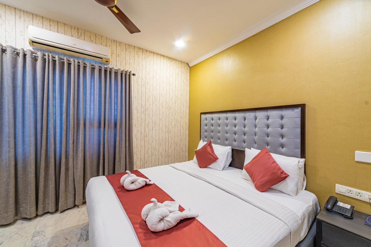Hotel Athome , Whitefields, Kondapur Hyderabad Exteriör bild